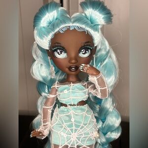 Rainbow High Doll Costume Ball Robin Sterling 🕷️🕸️